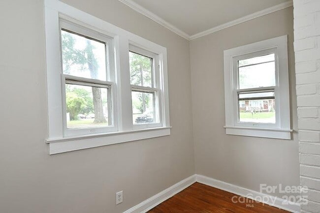 property at 818 Radio Rd