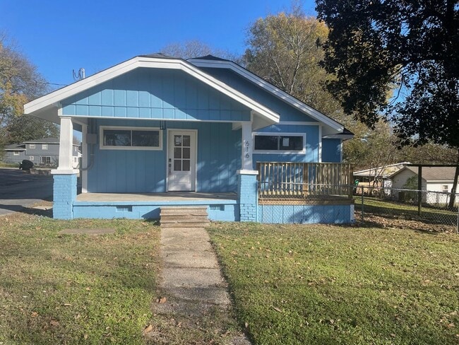 616 Pearl St in Benton, AR - Foto de edificio - Building Photo