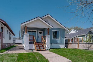 221 N 6th Ave in Pocatello, ID - Building Photo