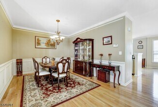 250 Patriot Hill Dr in Bernards, NJ - Building Photo - Building Photo