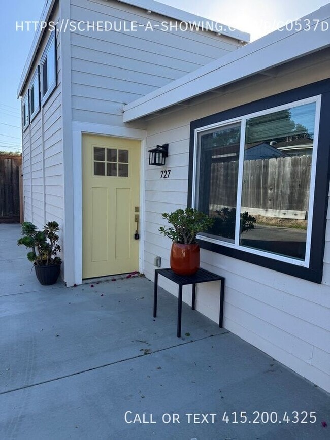 property at 727 2nd St