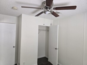 239 Thompson Cir in Tallahassee, FL - Building Photo - Building Photo