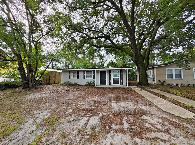 730 Fernway St in Jacksonville, FL - Building Photo