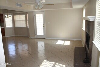12101 Picasso Dr in El Paso, TX - Building Photo - Building Photo