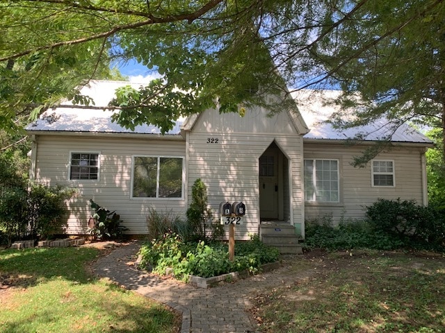 322 E 8th St, Unit A in Cookeville, TN - Building Photo