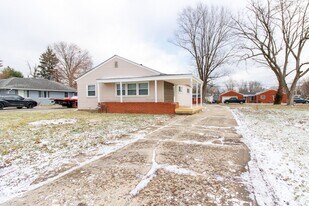 1716 Drexel Dr in Anderson, IN - Building Photo