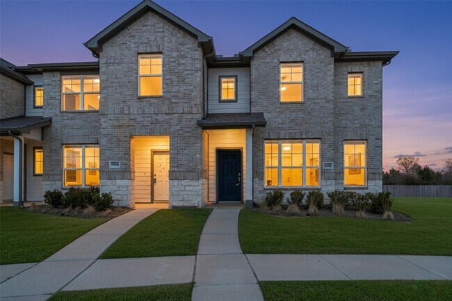 11902 Amber Oak Wy in Tomball, TX - Foto de edificio - Building Photo