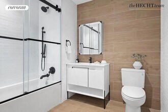 1 Putnam Ave in Brooklyn, NY - Foto de edificio - Building Photo