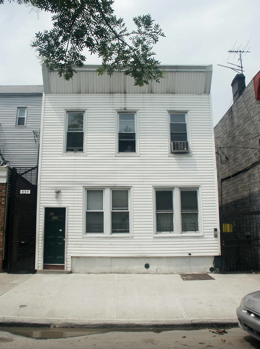 539 Van Nest Ave in Bronx, NY - Building Photo