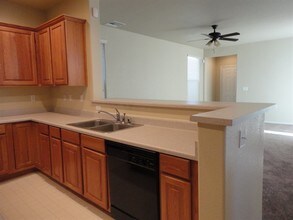 8802 Salvestrin Point Ave in Las Vegas, NV - Building Photo - Building Photo