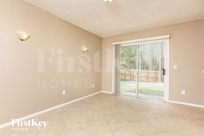 10573 Satinwood Cir in Orlando, FL - Building Photo - Building Photo