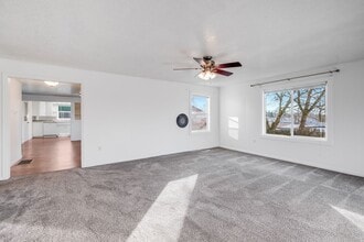 13504 SE 152nd Dr in Happy Valley, OR - Building Photo - Building Photo