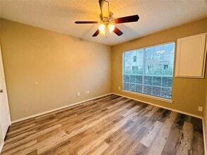 5708 Giddyup Ln in Fort Worth, TX - Building Photo - Building Photo