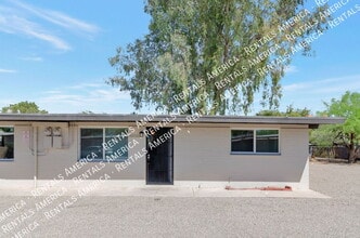 3054 N Sparkman Blvd in Tucson, AZ - Building Photo - Building Photo