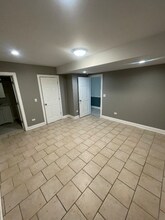 7725 S Kingston Ave in Chicago, IL - Building Photo - Building Photo