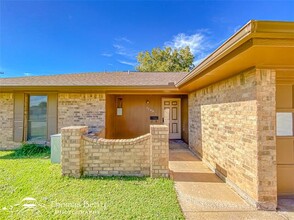 3766 Varsity Ln in Abilene, TX - Building Photo - Building Photo