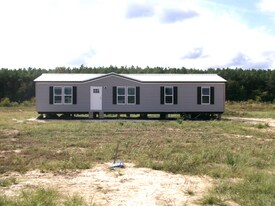 262 Patriot Ln in Collinston, LA - Building Photo