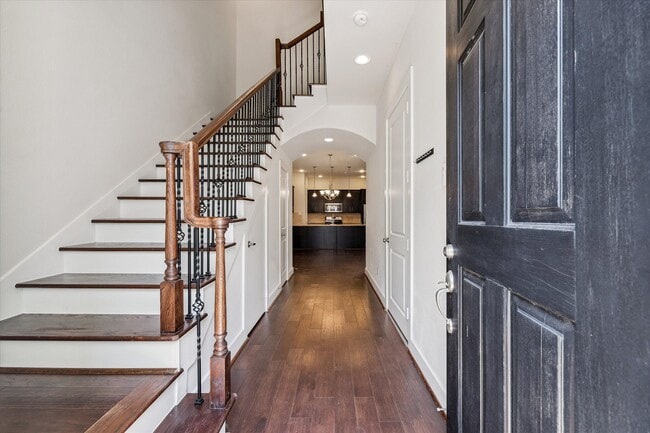 property at 1815 Crestdale Dr