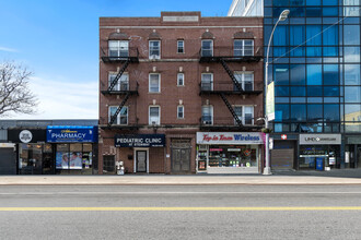 32-78 Steinway St in Astoria, NY - Building Photo - Building Photo