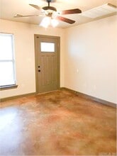210 Elm St N in Beebe, AR - Building Photo - Building Photo