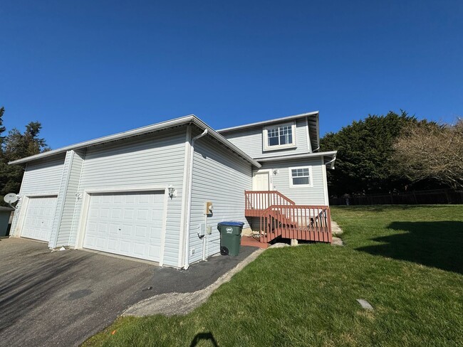 1335-1335 Varsity Pl in Bellingham, WA - Building Photo - Building Photo