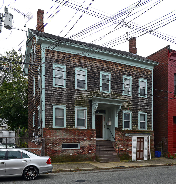 274 Orms St in Providence, RI - Building Photo