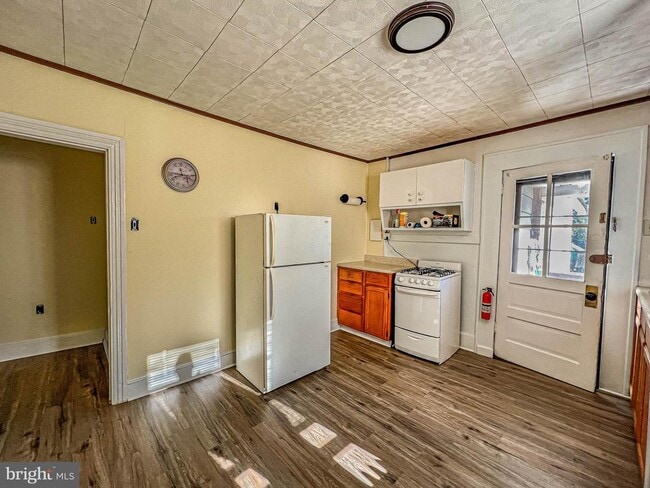 15 N 3rd St in Hammonton, NJ - Building Photo - Building Photo