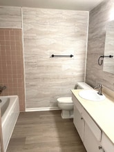 6373 Ivanhoe Ln in Beaumont, TX - Building Photo - Building Photo