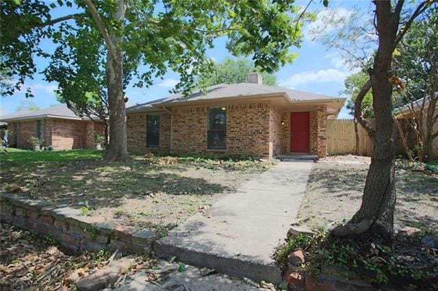 property at 2118 Falcon Ridge Dr