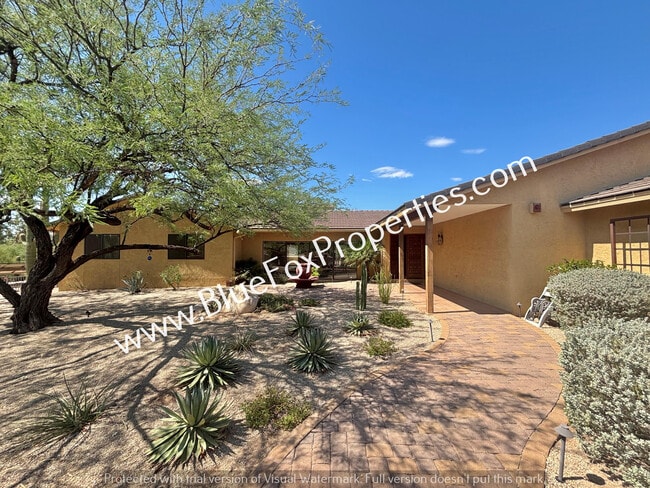 4340 E Cerrada Del Charro in Tucson, AZ - Building Photo - Building Photo