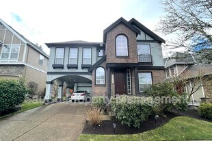 12766 NW Bayonne Ln in Portland, OR - Building Photo