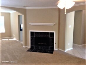 15923 Mission Glen Dr in Houston, TX - Building Photo - Building Photo