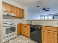 1213 Clearwater Dr photo'