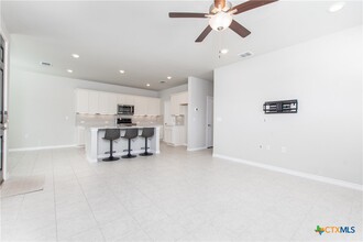 121 Lafitte Dr in San Marcos, TX - Building Photo - Building Photo