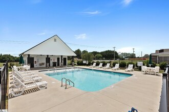 120 Aleppo Ln in Greer, SC - Building Photo - Building Photo