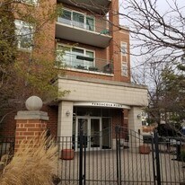 5036 W Pensacola Ave in Chicago, IL - Building Photo