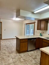 6008 Jessica St in Weston, WI - Building Photo - Building Photo