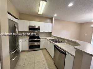 2310 SE 23rd Terrace in Homestead, FL - Building Photo - Building Photo