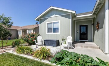 404 Settler Dr in Fallon, NV - Building Photo - Building Photo