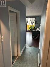 101 Queen St S in Hamilton, ON - Building Photo - Building Photo