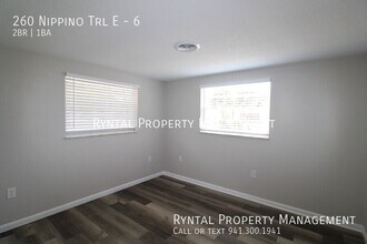 260 Nippino Trail E in Nokomis, FL - Building Photo - Building Photo