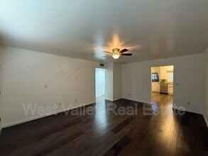 543 Front St in Taft, CA - Building Photo - Building Photo