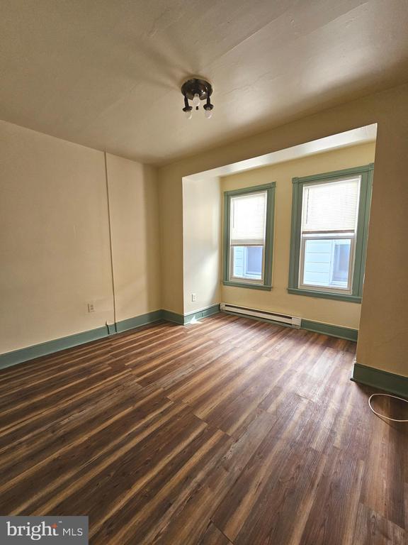 5515 N Fairhill St in Philadelphia, PA - Foto de edificio - Building Photo