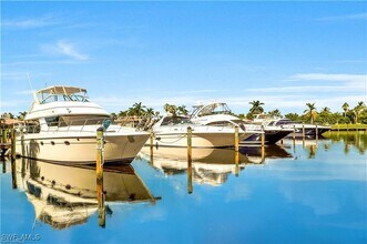 5793 Cape Harbour Dr in Cape Coral, FL - Building Photo - Building Photo
