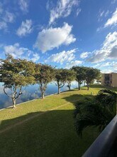 4803 NW 7th St in Miami, FL - Foto de edificio - Building Photo