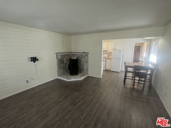 1029 W Fairway Blvd in Big Bear, CA - Building Photo - Building Photo