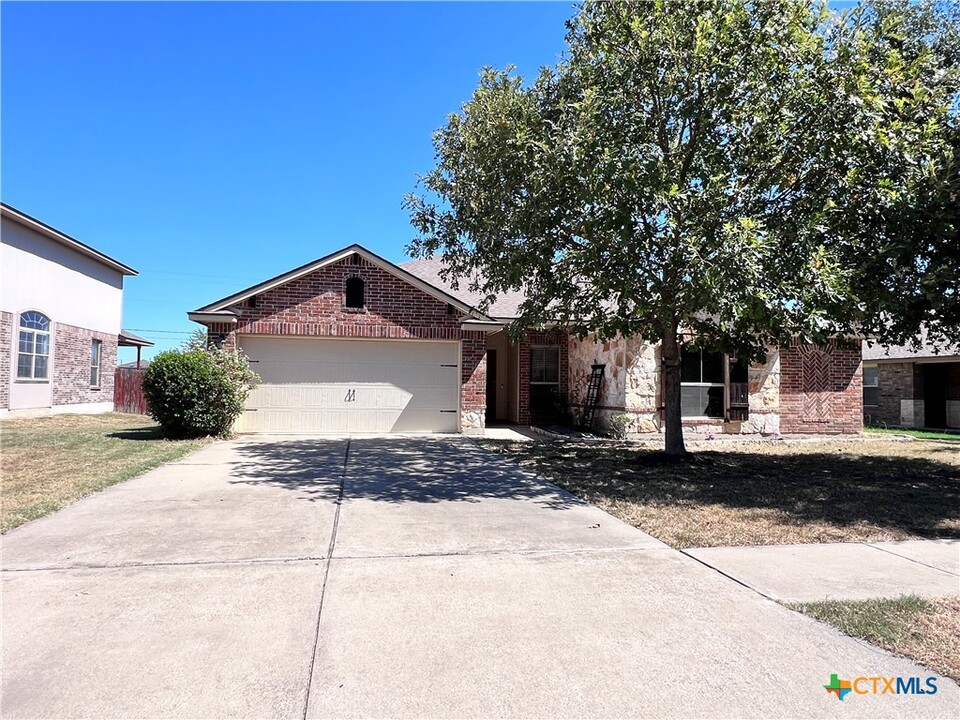 6708 Golden Oak Ln in Killeen, TX - Building Photo