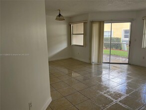 2645 SE 21st Ct in Homestead, FL - Building Photo - Building Photo