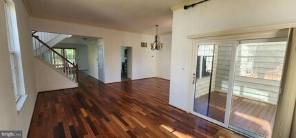 20392 Ashcroft Terrace in Sterling, VA - Building Photo - Building Photo