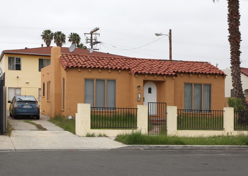 4328-4332 42nd St in San Diego, CA - Building Photo